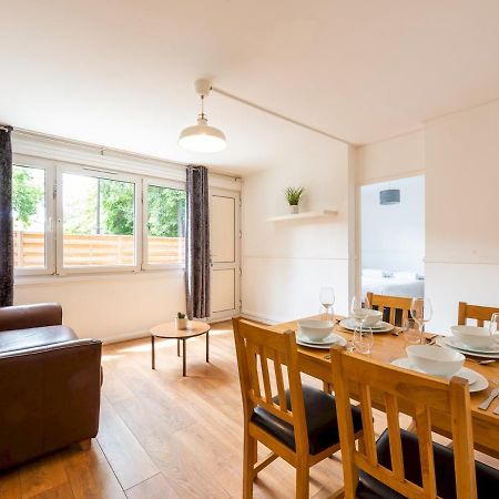 Sootheus - Cosy Surrey Quays Apartment London Exterior photo